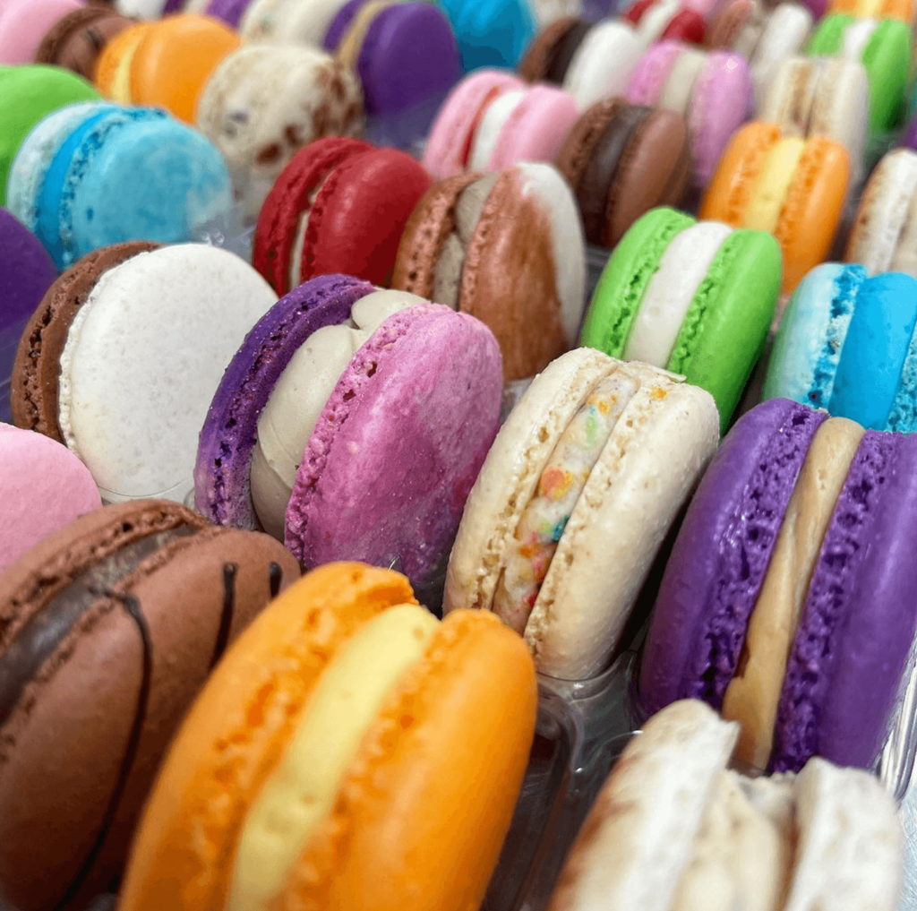 Macaroon dessert