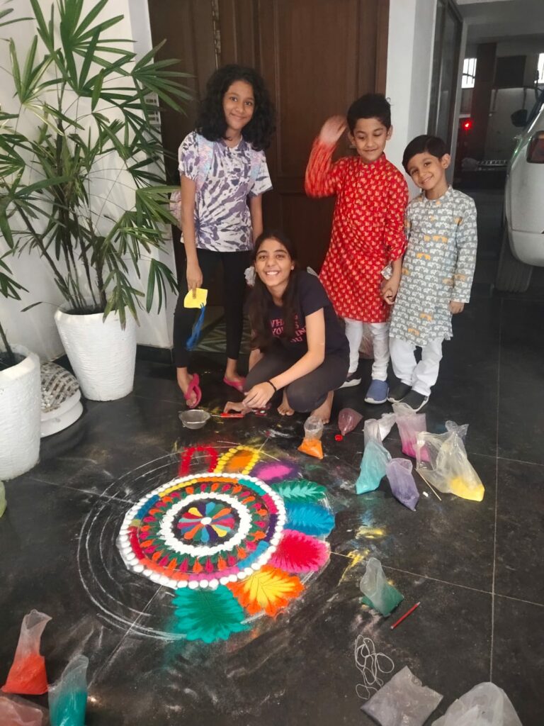 teams celebrating Diwali celebration, best gifts for Diwali, global gifting for Diwali Festival, Diwali Festival in India,
